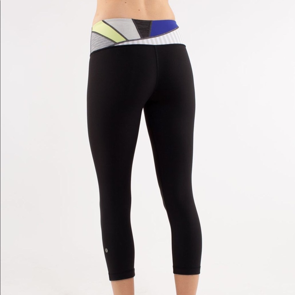 Cropped reversible lululemon leggings